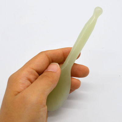 Cuidados com o corpo Xiuyan Jade Gua Sha Massage Tool Guasha Scarping Tool em forma de colher verde para saúde e bem-estar