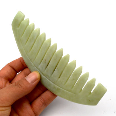 Massagista facial 2019 Gua Sha Xiuyan Jade raspando massagem pente com cabelo para regular a função regular o corpo