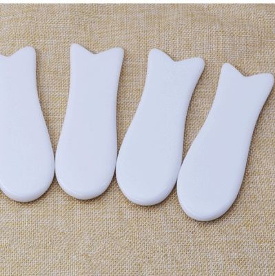 Ferramentas faciais de raspagem de Gua Sha de cerâmica natural para massagista Guasha Corpo Branco de mão