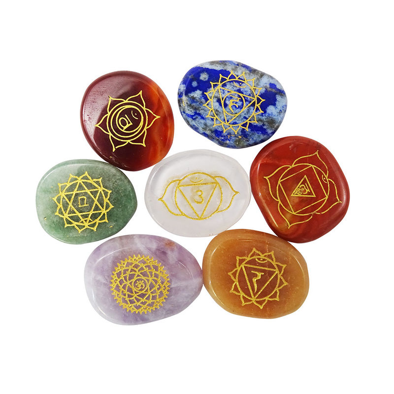 Sete Pedras do Chakra Reiki Cristal de Cura Conjunto de símbolos gravados para transformação espiritual