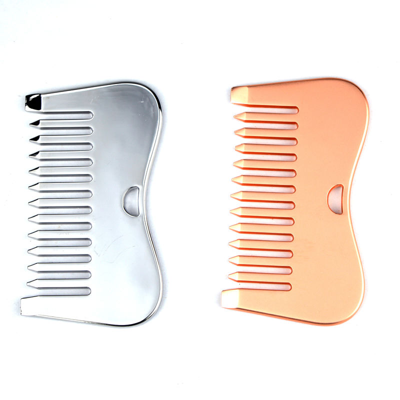 Logotipo personalizado Disponível em aço inoxidável prateado escalpe de massagem de metal Gua Sha Comb para ferramentas de massagem 2024