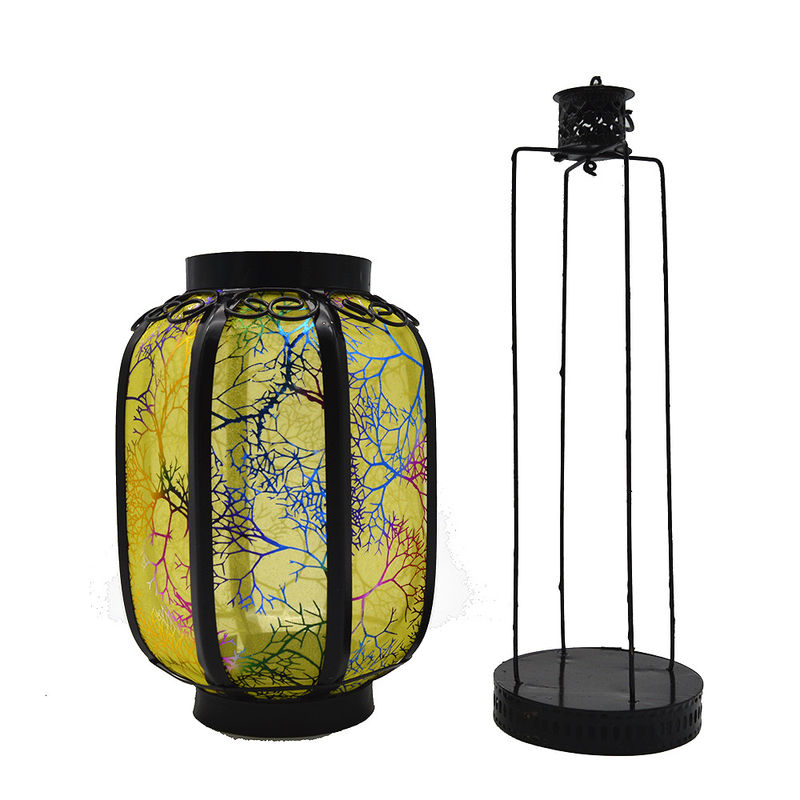 Lanterna de Produto Chinês Amarelo 26cm Comprimento Diâmetro 13cm Ferro Metálico Ideal para Festivais