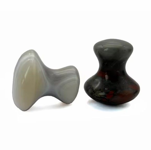 2024 Pedra de sangue Pedra de jade Guasha Fungo Pedra de massagem Gua Sha Face Tool A solução perfeita para reduzir linhas finas